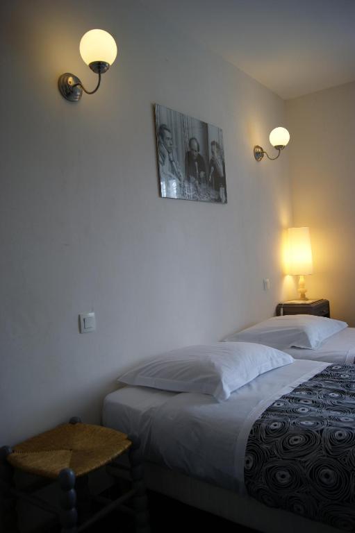 Hotel La Renaissance Revel  Zimmer foto